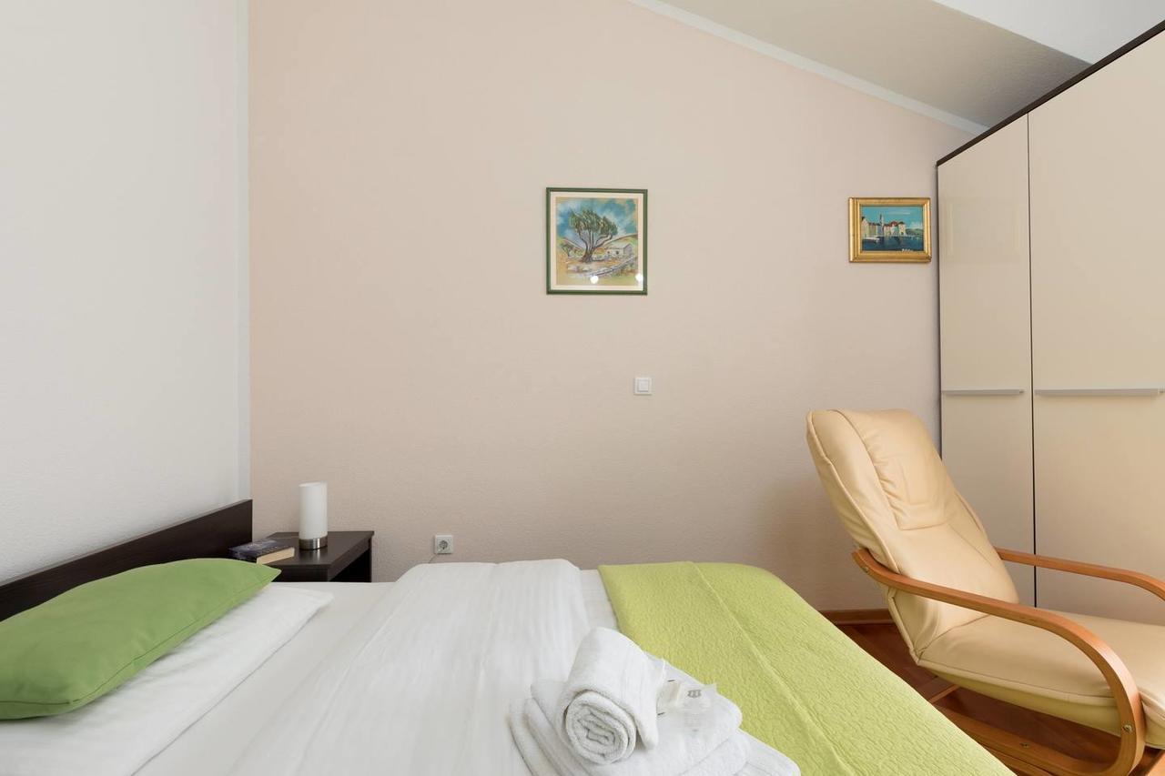 Apartments & Rooms Villa Maslina Trogir Exteriör bild